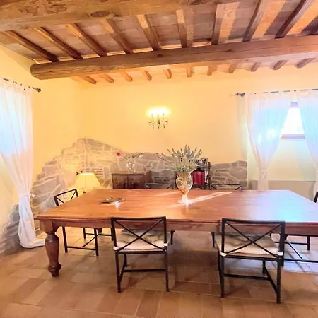 Villa Fabulously Located In Luscious Grounds Play Area For Children Sleeps 10 *