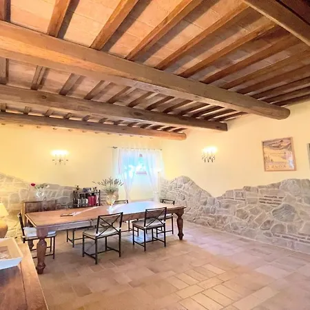 Villa Fabulously Located In Luscious Grounds Play Area For Children Sleeps 10 Petroro