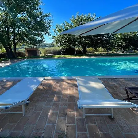 Villa Fabulously Located In Luscious Grounds Play Area For Children Sleeps 10 Petroro