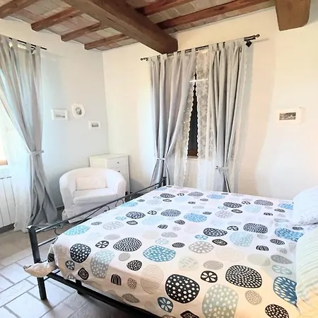 Fabulously Located In Luscious Grounds Play Area For Children Sleeps 10 ヴィラ *