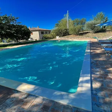 Fabulously Located In Luscious Grounds Play Area For Children Sleeps 10 * Petroro