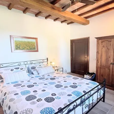 ヴィラ Fabulously Located In Luscious Grounds Play Area For Children Sleeps 10